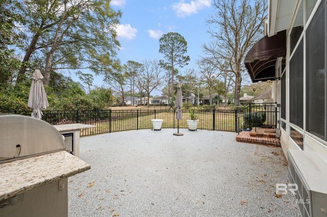 305 Clubhouse Drive, Fairhope, AL 36532