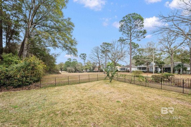 305 Clubhouse Drive, Fairhope, AL 36532