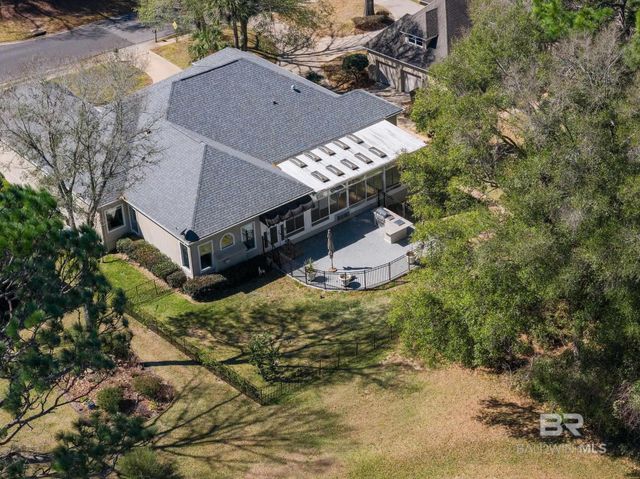 305 Clubhouse Drive, Fairhope, AL 36532