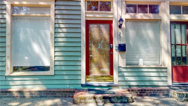 251 East Broad Street 4, Savannah, GA 31401