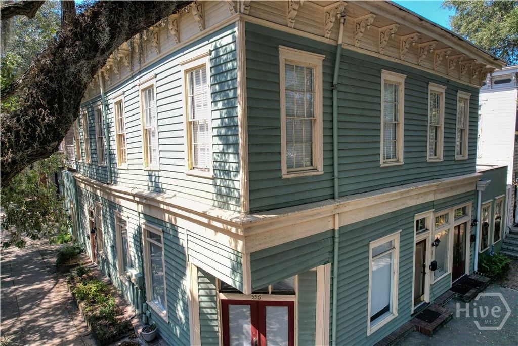 251 East Broad Street 4, Savannah, GA 31401