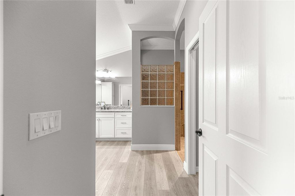 Image 28 of property listing at 3976 IRONWOOD LANE, The Villages, FL 32163