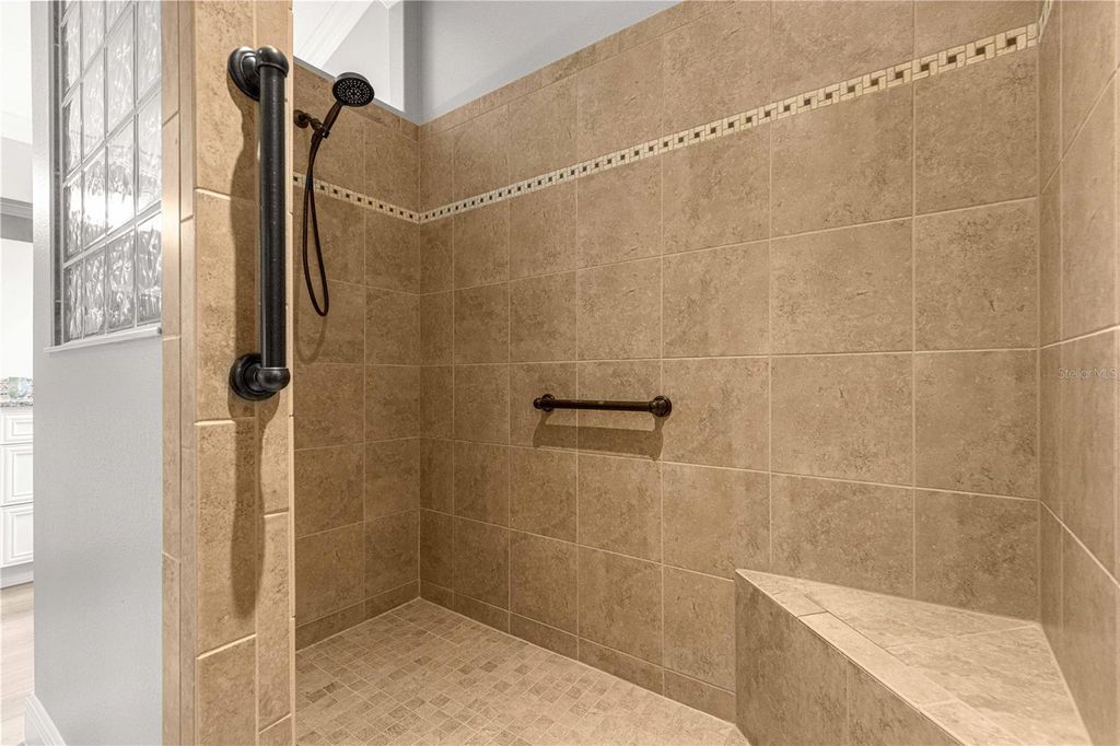 Image 30 of property listing at 3976 IRONWOOD LANE, The Villages, FL 32163