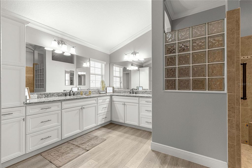 Image 31 of property listing at 3976 IRONWOOD LANE, The Villages, FL 32163