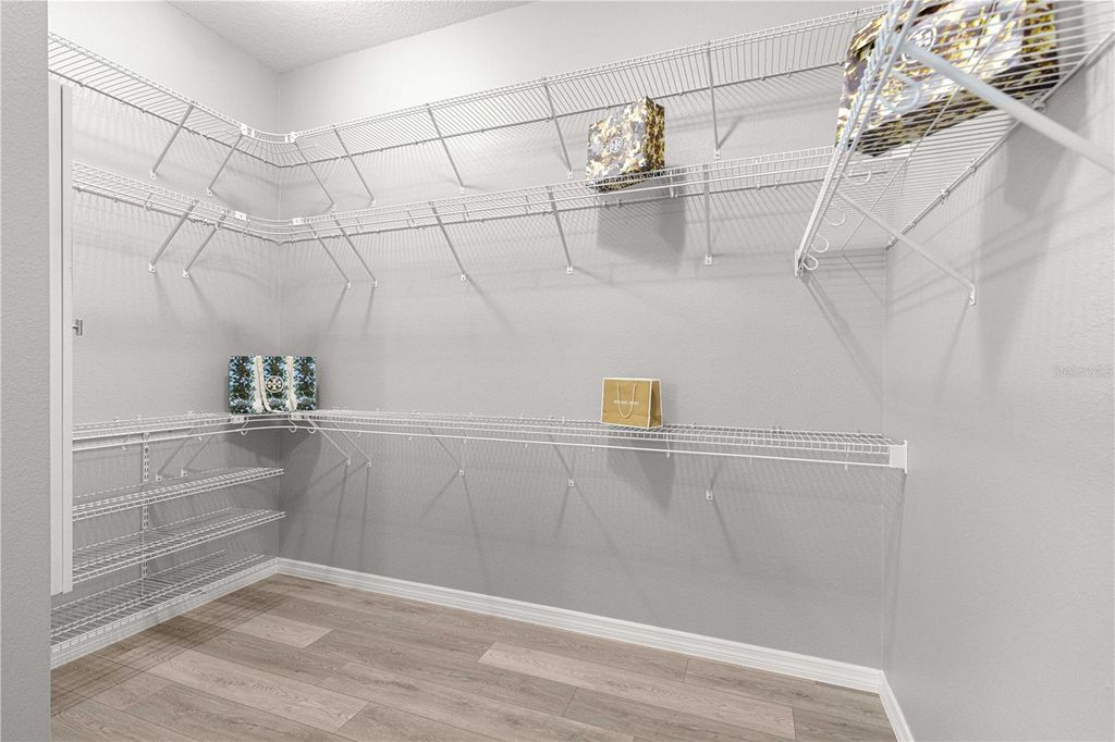 Image 35 of property listing at 3976 IRONWOOD LANE, The Villages, FL 32163