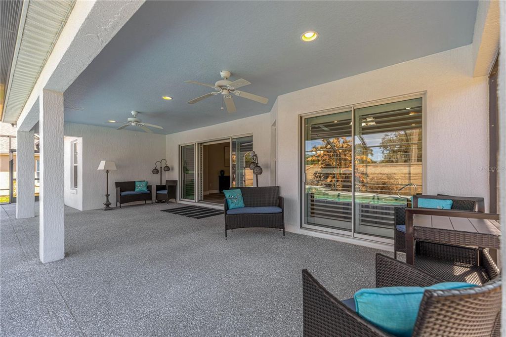 Image 44 of property listing at 3976 IRONWOOD LANE, The Villages, FL 32163