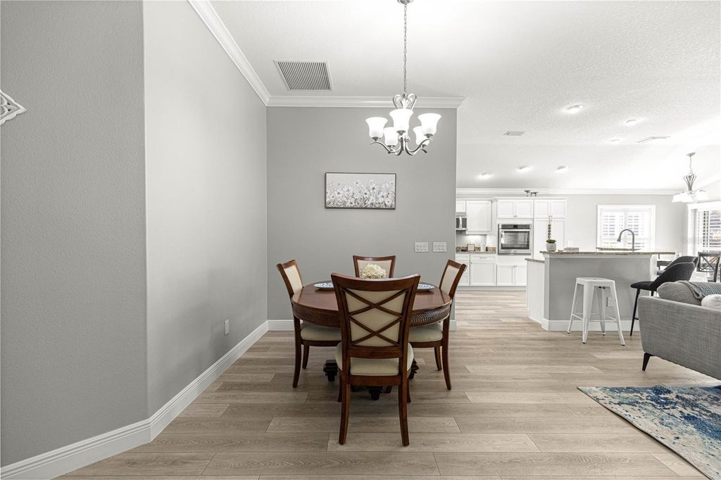 Image 8 of property listing at 3976 IRONWOOD LANE, The Villages, FL 32163