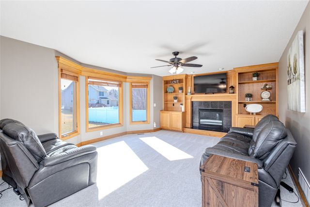 14312 Brookshire Drive, Urbandale, IA 50323