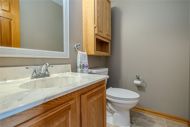 14312 Brookshire Drive, Urbandale, IA 50323