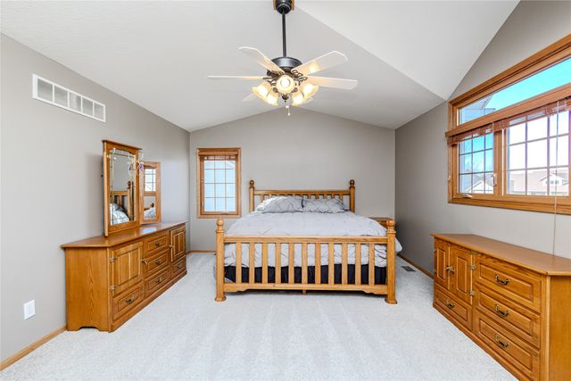 14312 Brookshire Drive, Urbandale, IA 50323