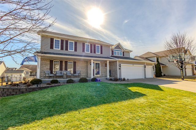 14312 Brookshire Drive, Urbandale, IA 50323