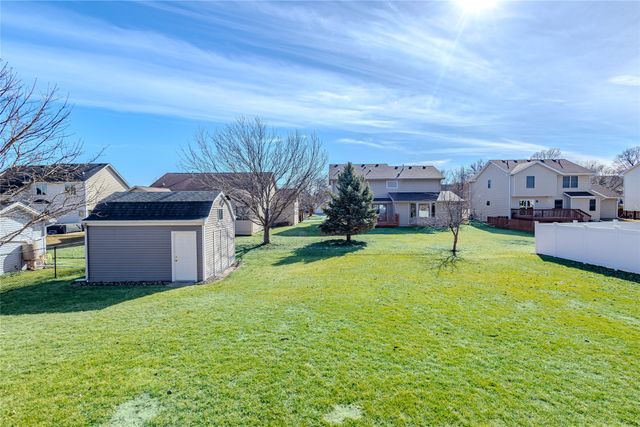 14312 Brookshire Drive, Urbandale, IA 50323