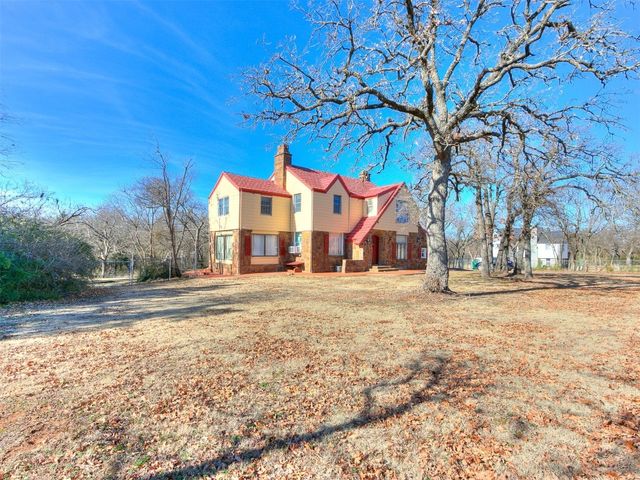 16 OAKWOOD Drive, Forest Park, OK 73121
