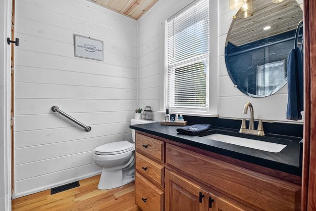 300 Harris Drive, Blue Ridge, GA 30513