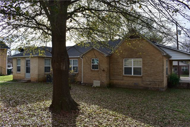 280 4th Street, Booneville, AR 72927