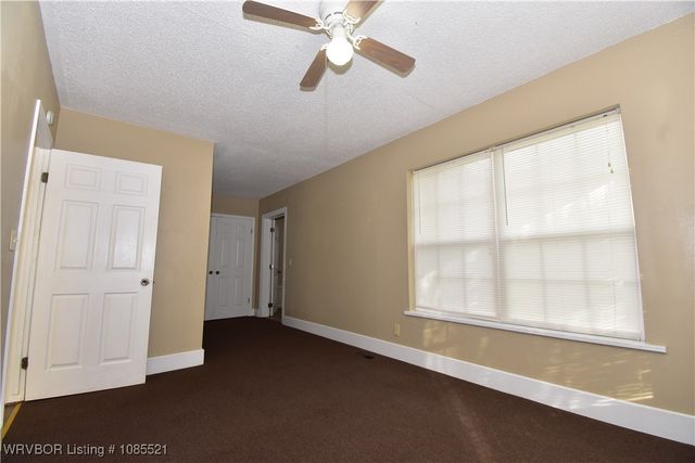 280 4th Street, Booneville, AR 72927