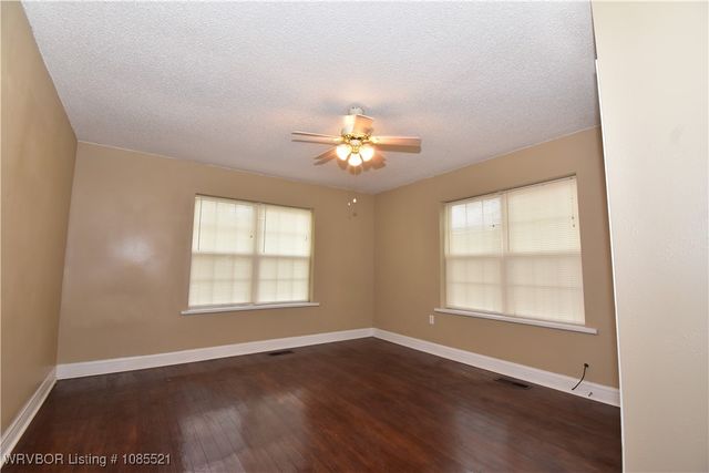 280 4th Street, Booneville, AR 72927