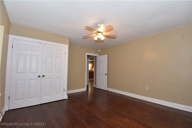 280 4th Street, Booneville, AR 72927