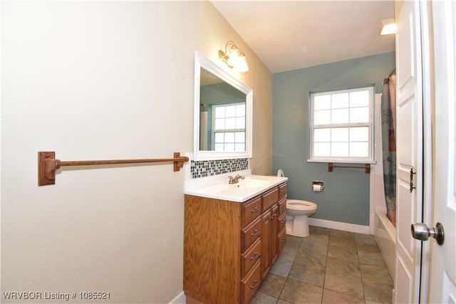 280 4th Street, Booneville, AR 72927