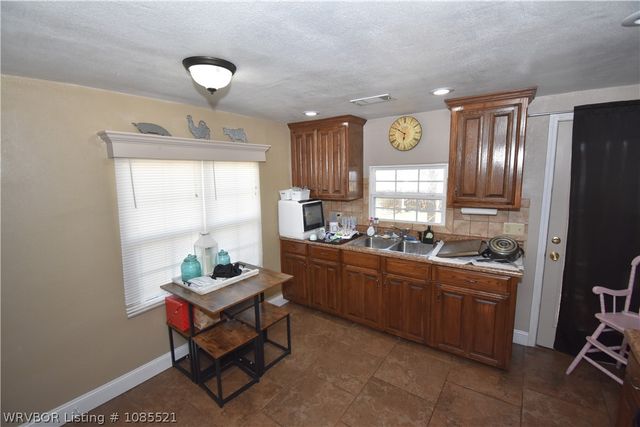 280 4th Street, Booneville, AR 72927