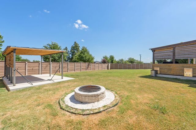 142 Brunnen WAY, Georgetown, TX 78626