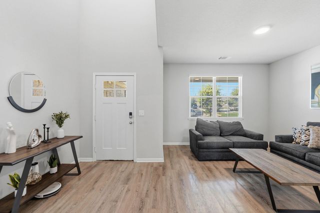 142 Brunnen WAY, Georgetown, TX 78626