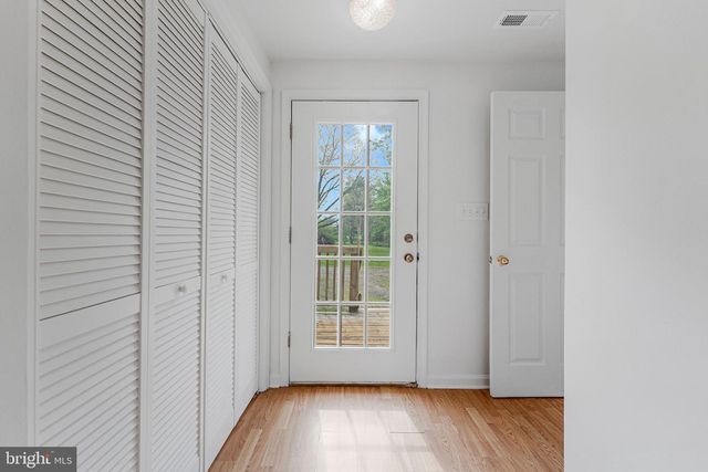 306 N BUCKMARSH ST, Berryville, VA 22611