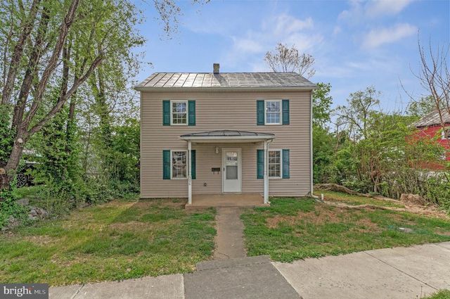 306 N BUCKMARSH ST, Berryville, VA 22611