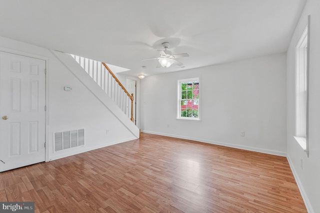 306 N BUCKMARSH ST, Berryville, VA 22611