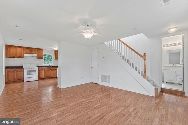 306 N BUCKMARSH ST, Berryville, VA 22611