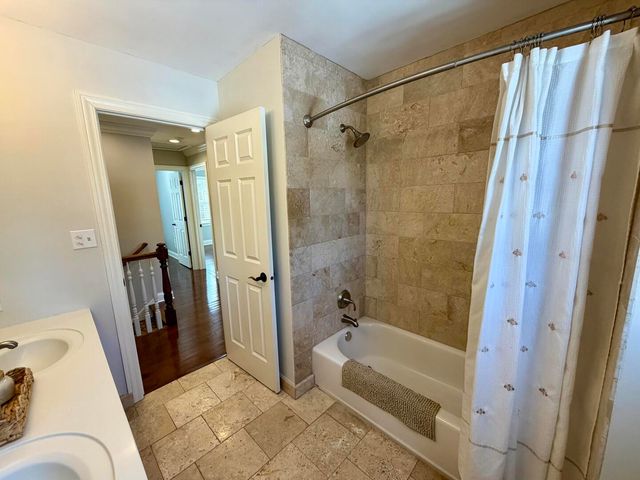 1172 Kenilworth Circle, Naperville, IL 60540