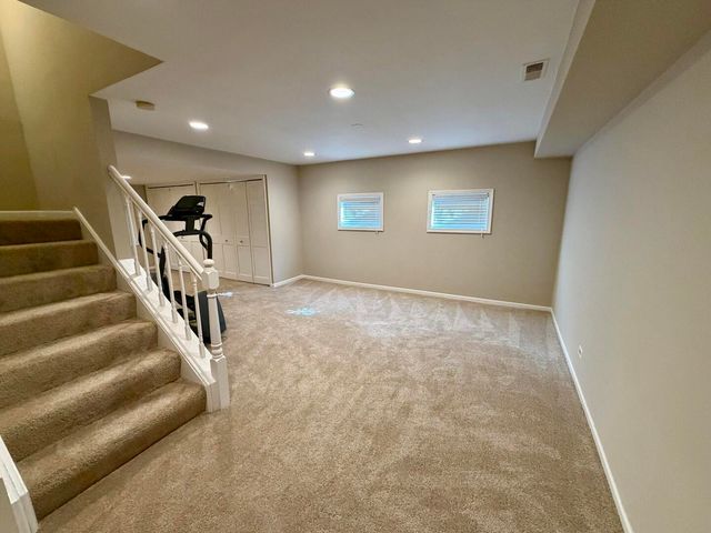 1172 Kenilworth Circle, Naperville, IL 60540