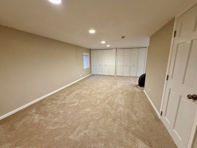 1172 Kenilworth Circle, Naperville, IL 60540