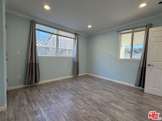 10006 Samoa Avenue, Tujunga (los Angeles), CA 91042