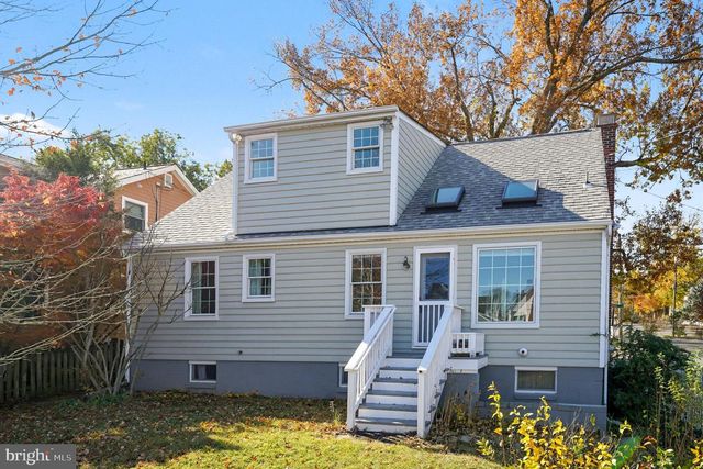 1413 WINCHESTER ST, Fredericksburg, VA 22401