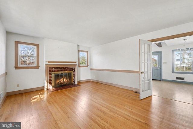 1413 WINCHESTER ST, Fredericksburg, VA 22401