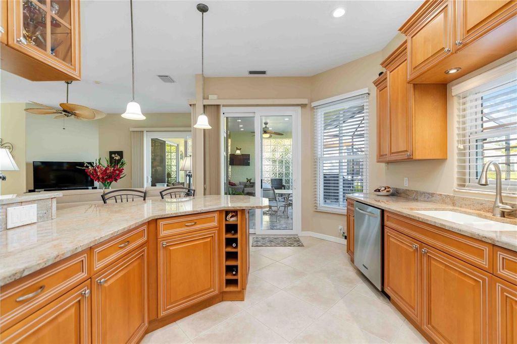 Image 29 of property listing at 204 AMERICAS CUP BOULEVARD, Bradenton, FL 34208