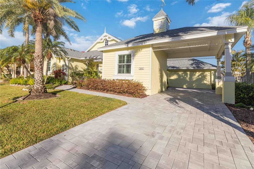 Image 4 of property listing at 204 AMERICAS CUP BOULEVARD, Bradenton, FL 34208