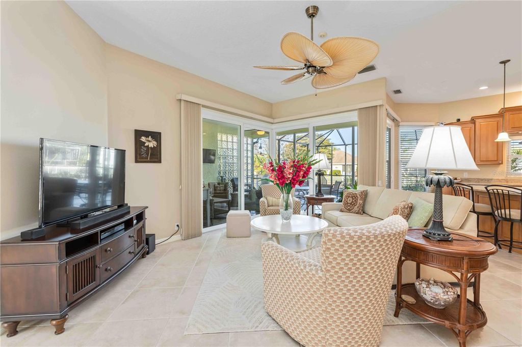 Image 10 of property listing at 204 AMERICAS CUP BOULEVARD, Bradenton, FL 34208