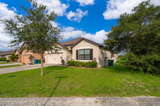 3492 Indian River Parkway, Mims, FL 32754