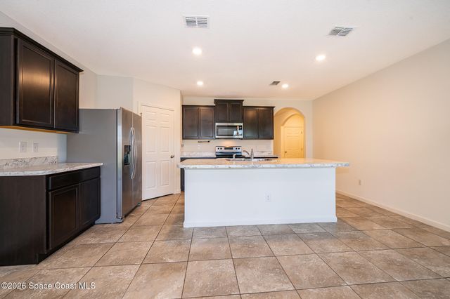 3492 Indian River Parkway, Mims, FL 32754