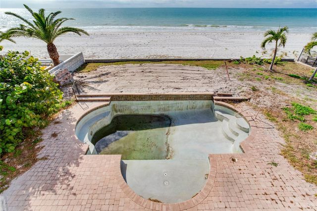 16116 GULF BOULEVARD, Redington Beach, FL 33708