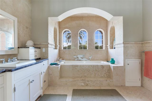 16116 GULF BOULEVARD, Redington Beach, FL 33708
