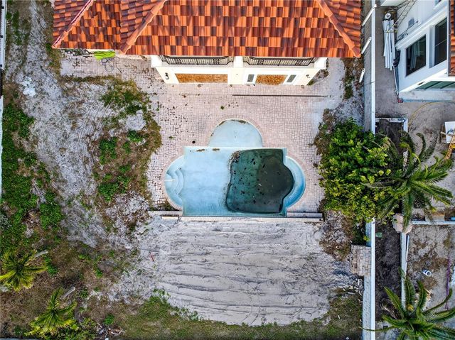 16116 GULF BOULEVARD, Redington Beach, FL 33708