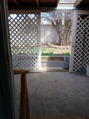 2817 Darrow Avenue, Klamath Falls, OR 97603