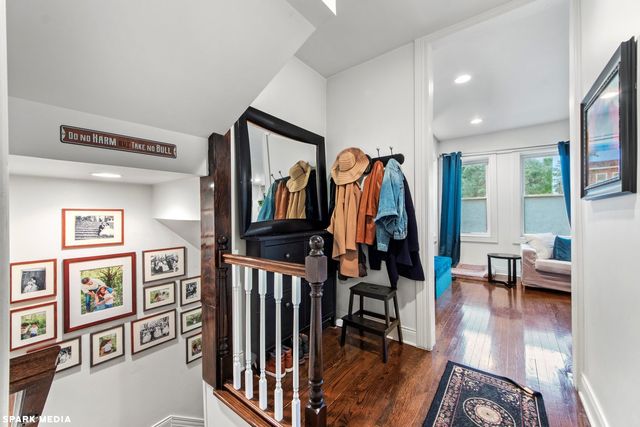 1621 N Mcvicker Avenue 2, Chicago, IL 60639