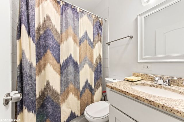 1621 N Mcvicker Avenue 2, Chicago, IL 60639