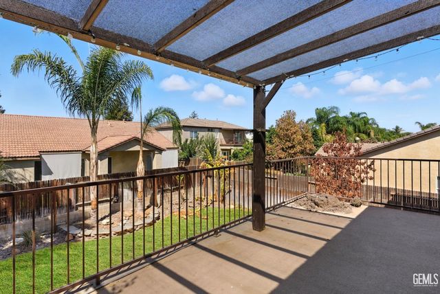 14616 Tralee Drive, Bakersfield, CA 93314