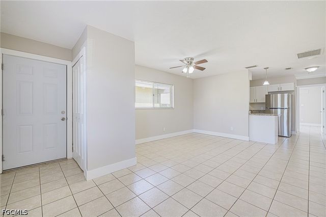 1245 SE 8th ST 103, Cape Coral, FL 33990