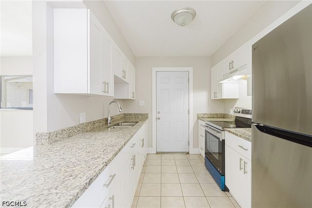 1245 SE 8th ST 103, Cape Coral, FL 33990